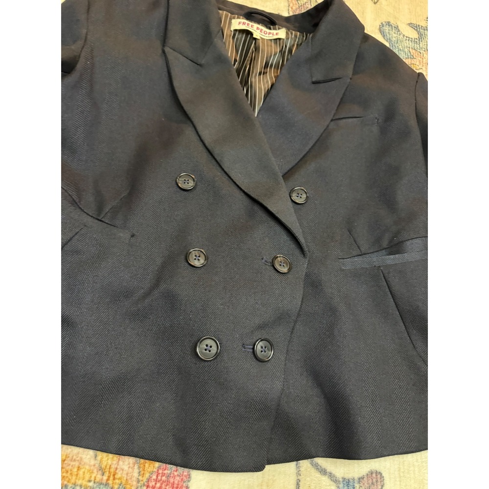 Free People Double Breasted Blazer Jacket Navy Cropped Boxy XL Minimalist - Picture 9 of 9